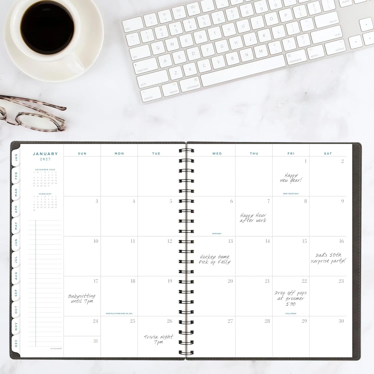 AT-A-GLANCE Signature Weekly & Monthly Planner, Large 8.5 x 11