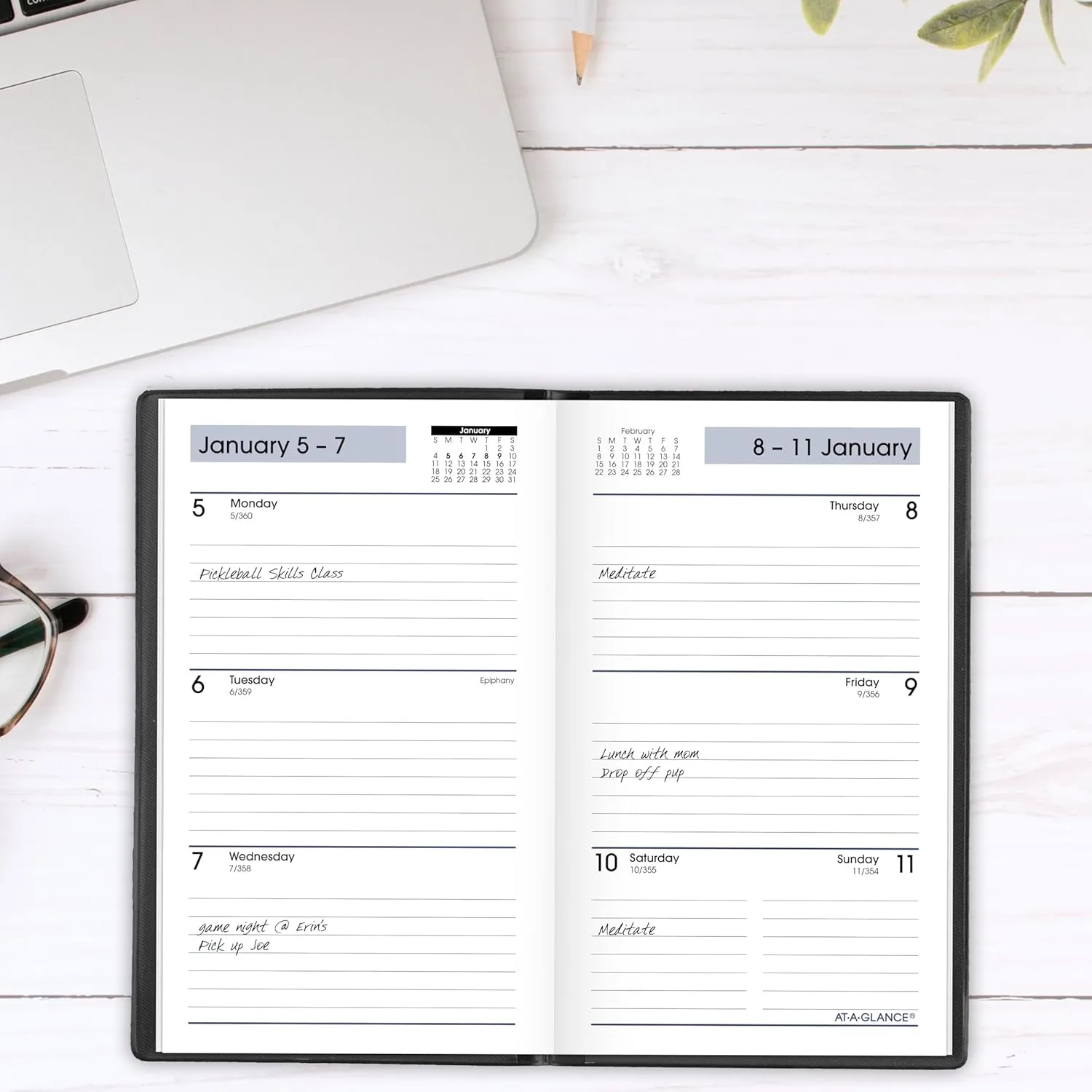 AT-A-GLANCE 2026 Planner, Weekly, 3-1/2" x 6", Pocket Size, Open Scheduling, DayMinder, Black (SK480026)