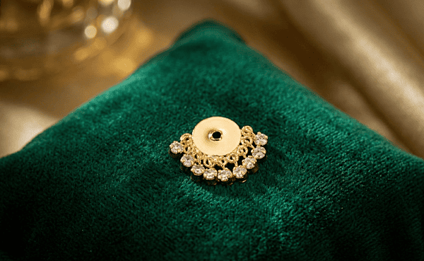 WHITE STONE ATTACHER