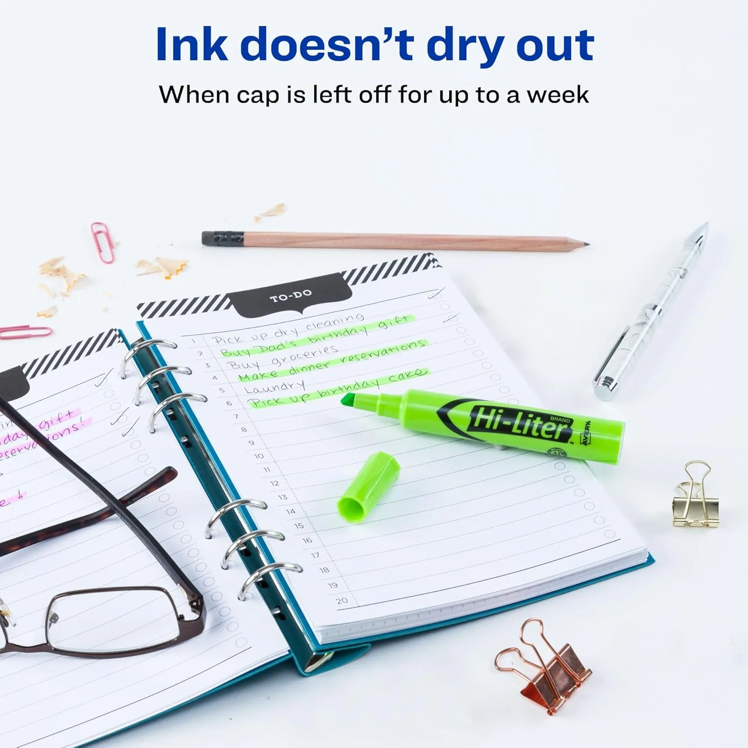 Avery Hi-Liter Desk-Style Highlighters, Smear Safe Ink, Chisel Tip, 12 Fluorescent Green (24020)