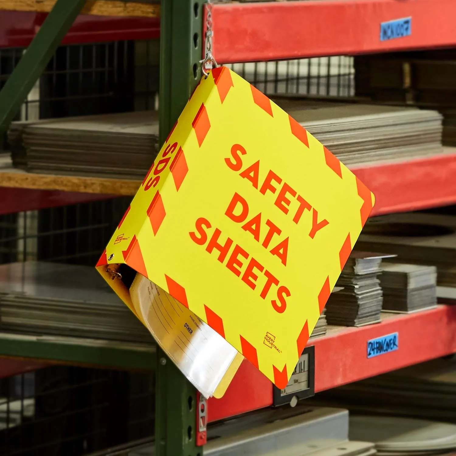 Avery Heavy-Duty Industrial SDS Binder