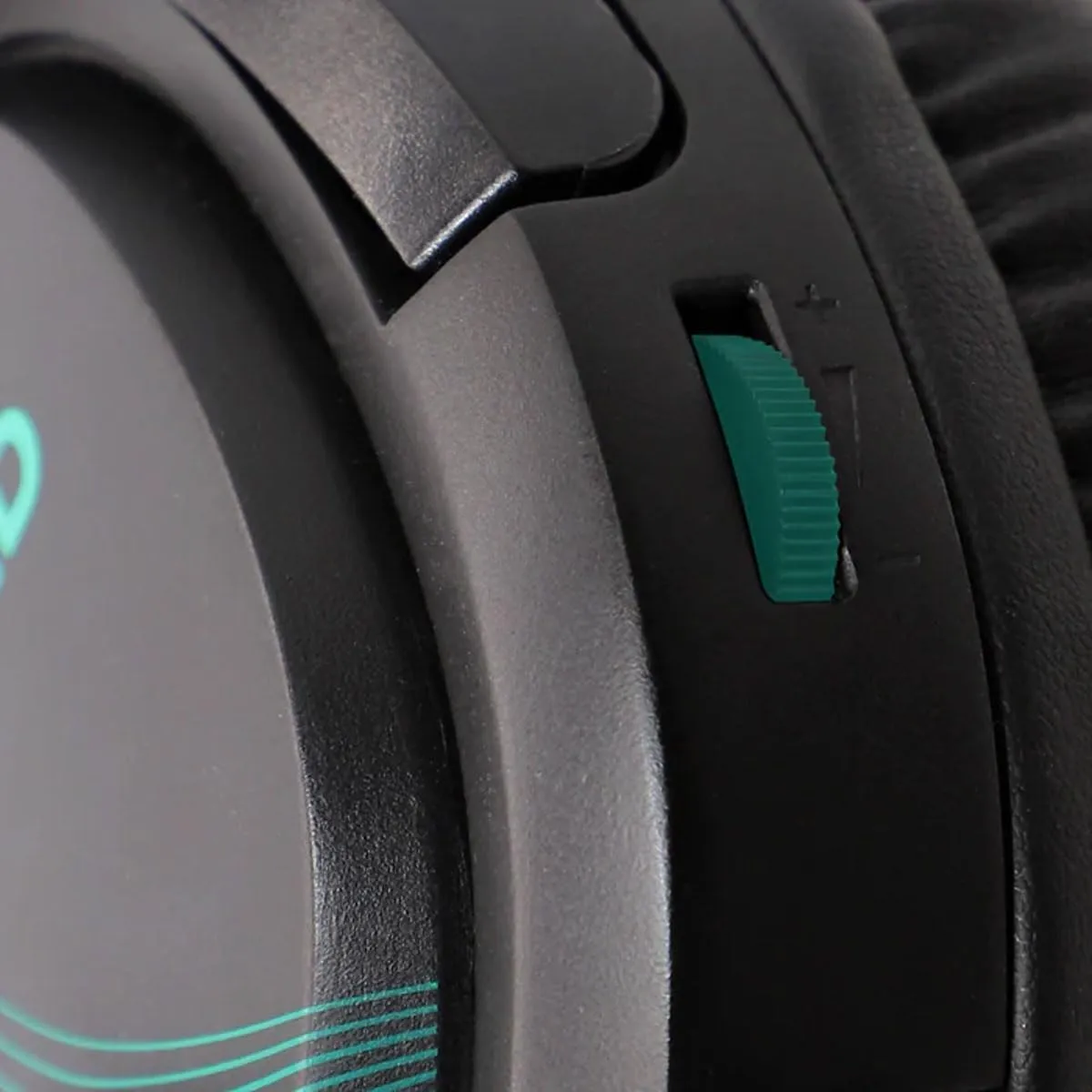 Avid AVIGA AP-1000 Gaming Headset, Flip-to-Mute Mic, 50mm Driver, 3.5mm Jack - Black