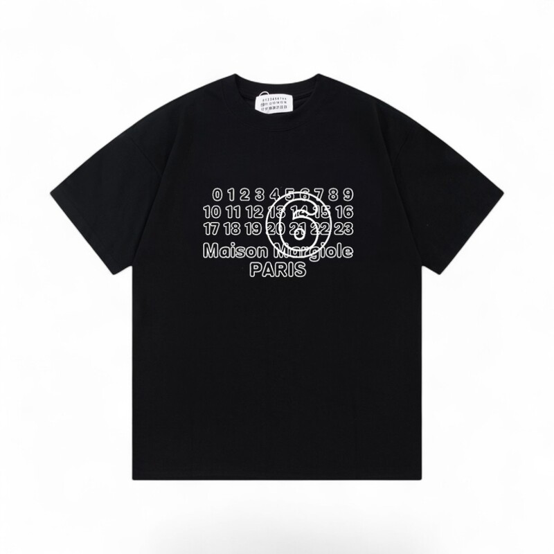 Playera Maison Margiela Logo Tipogr�fico y Num�rico Par�s
