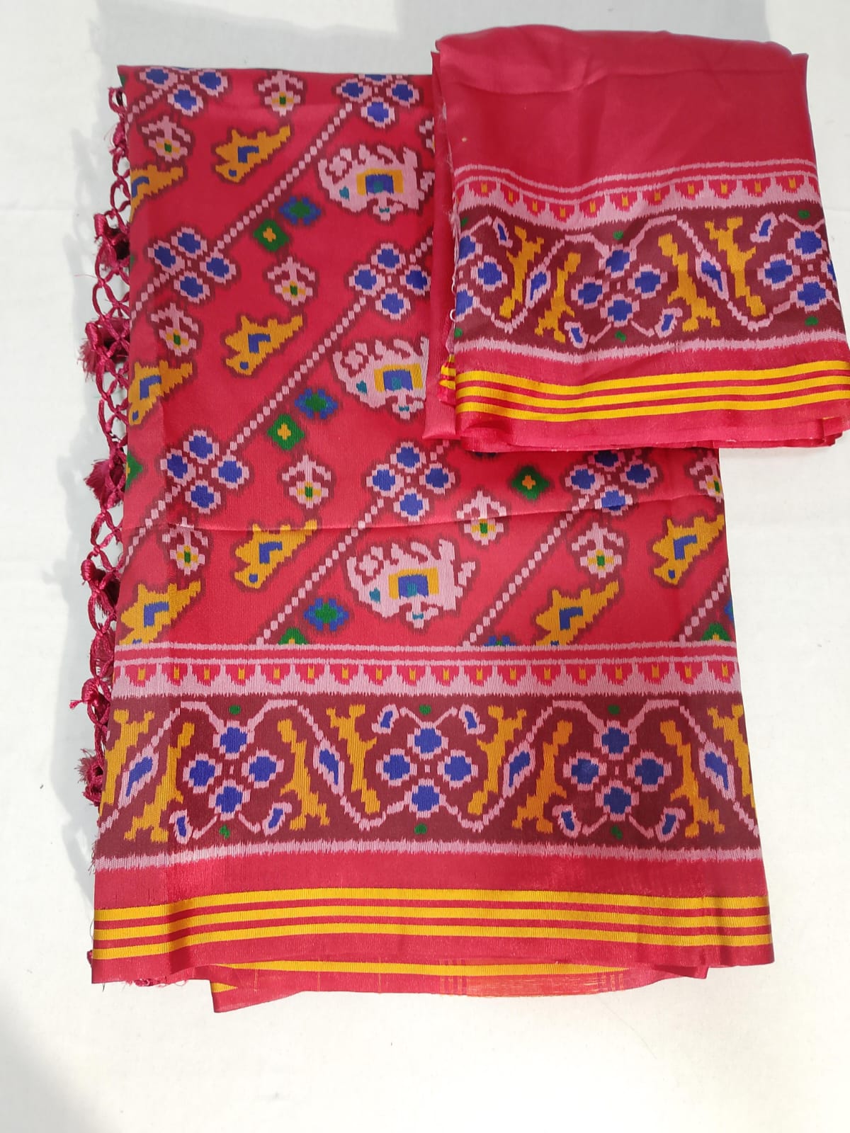 N213: Ready To Ship Beautiful Saree With Stitched Blouse