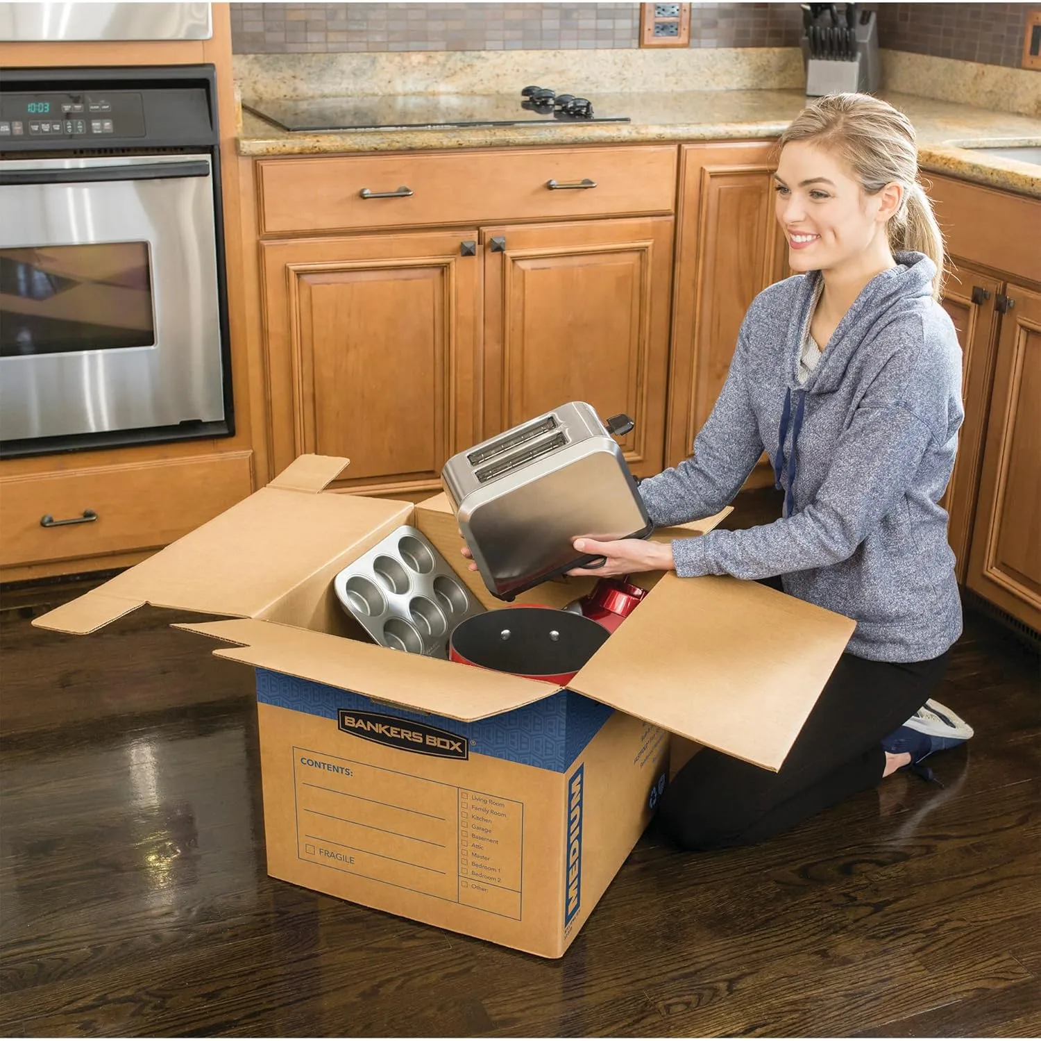 Bankers Box Medium Prime Moving Box 8 Pack, Reinforced Handles, Tape-Free Assembly, Attached Lid, 18-in x 15-in x 14-in (0062806) Medium 8 Pack