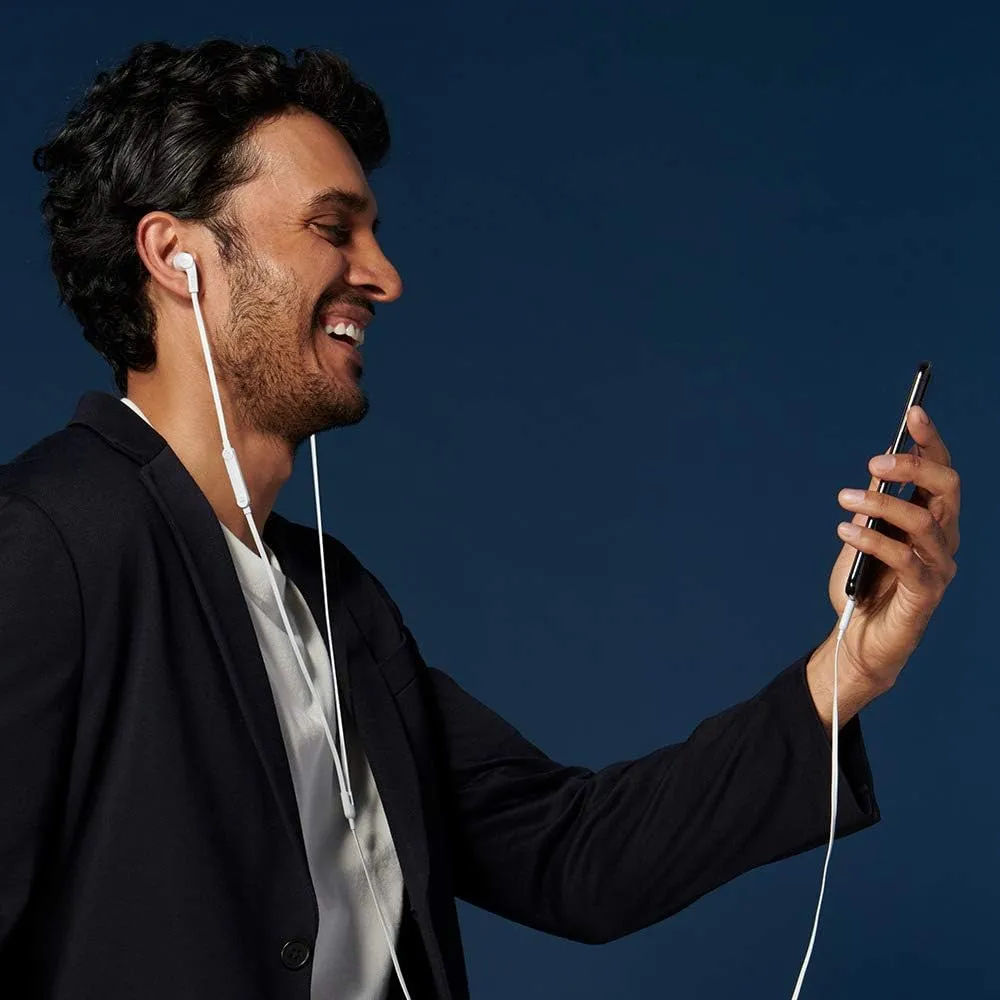 BELKIN SoundForm Wired In-Ear Earbuds with Microphone