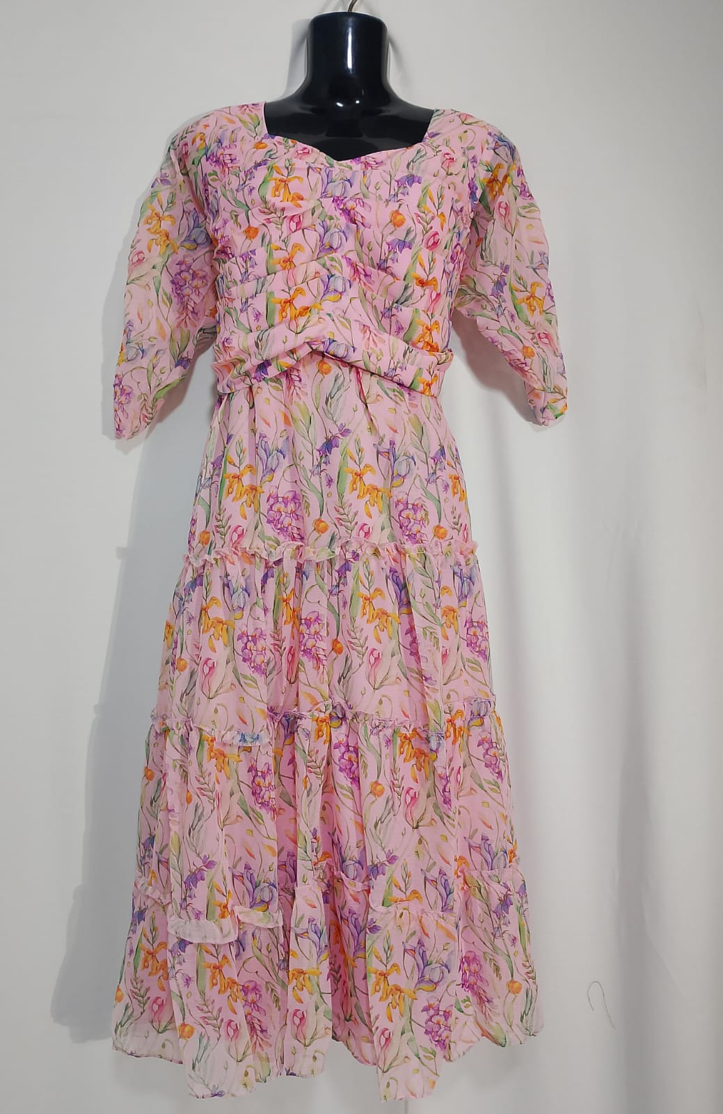 V28: Ready To Ship Beautiful Frock
