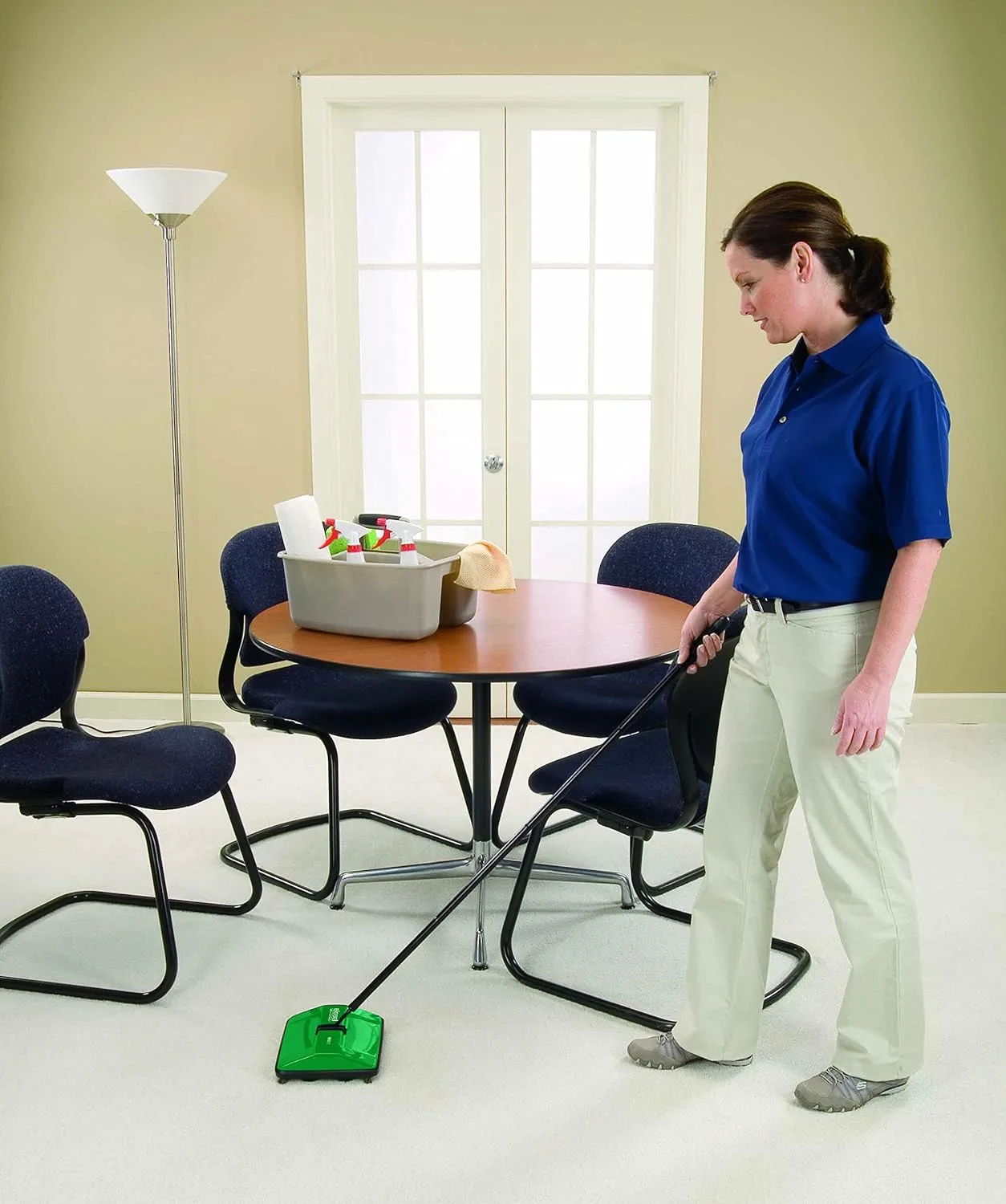 Bissell BigGreen Commercial BG25 Sweeper with 1 Nylon Brush Rolls, 8-1/2" Cleaning Path, Green