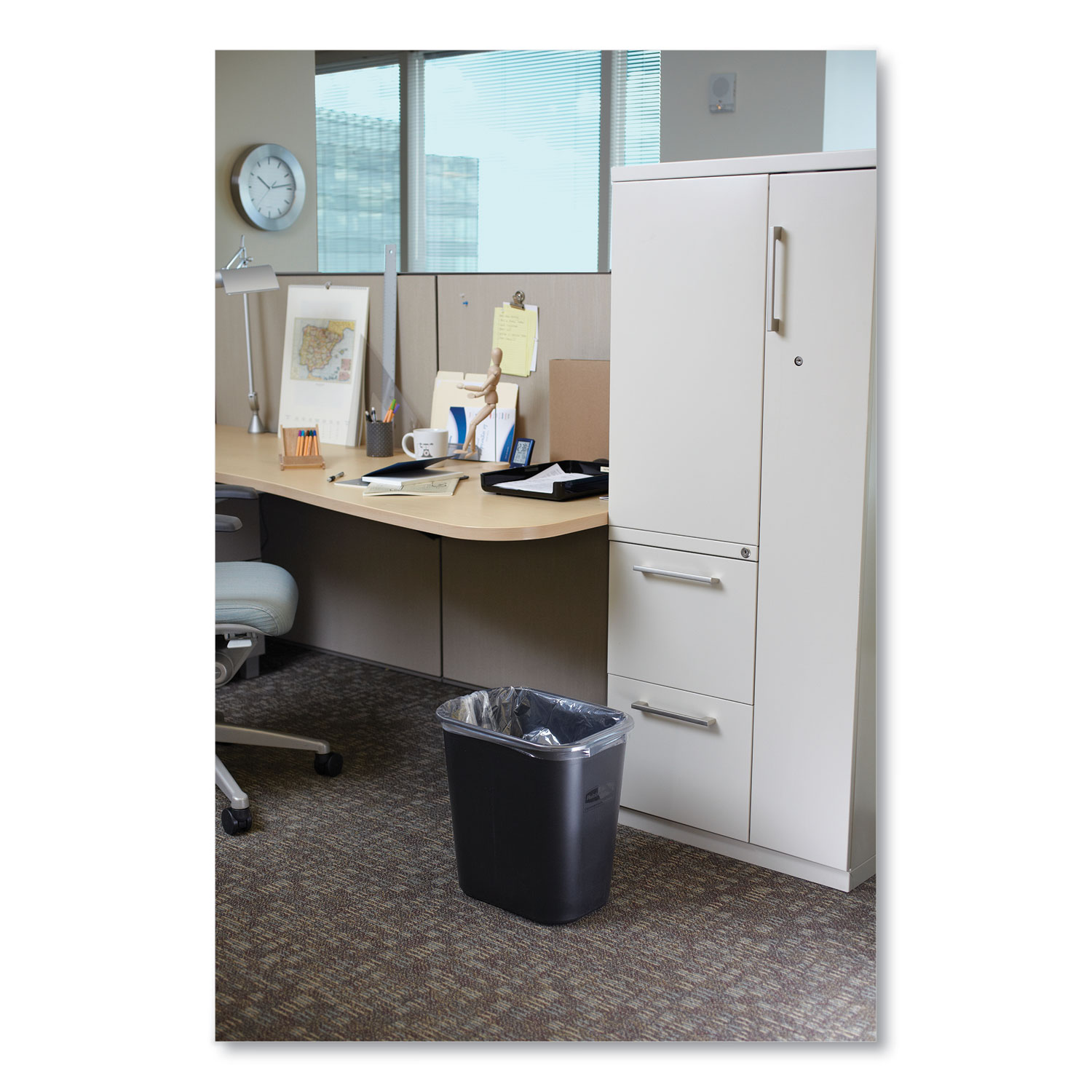 Rubbermaid Plastic Wastebasket Plastic