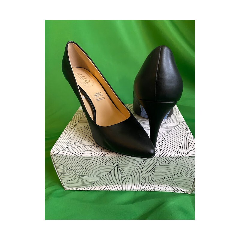 Black Ana Pump