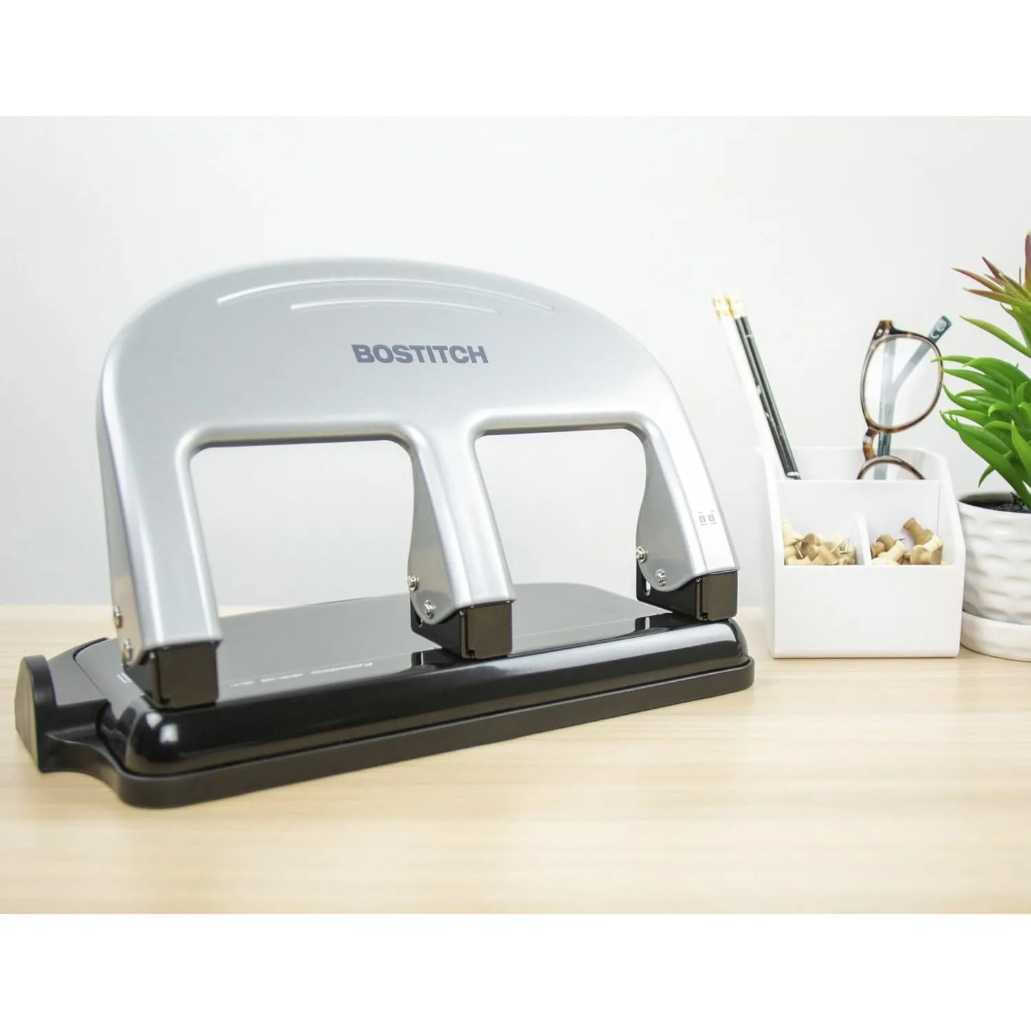 Bostitch EZ Squeeze Three-Hole Punch