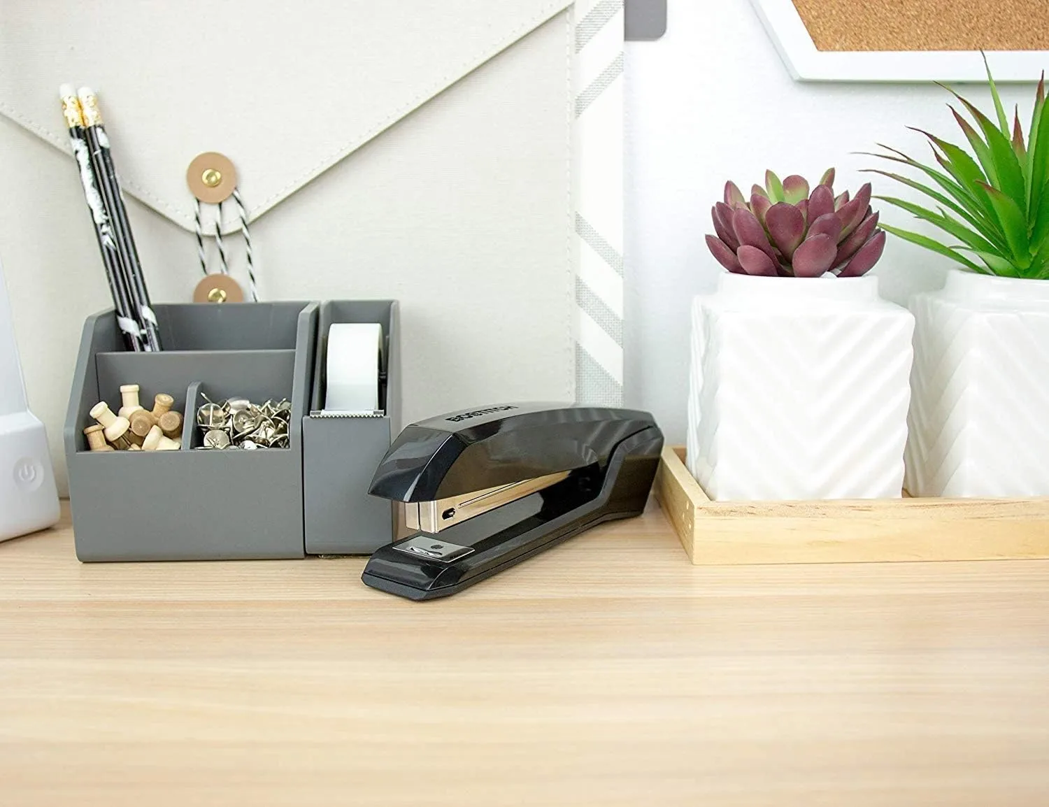 Bostitch Ascend 3-in-1 Desktop Stapler with Integrated Remover & Staple Storage