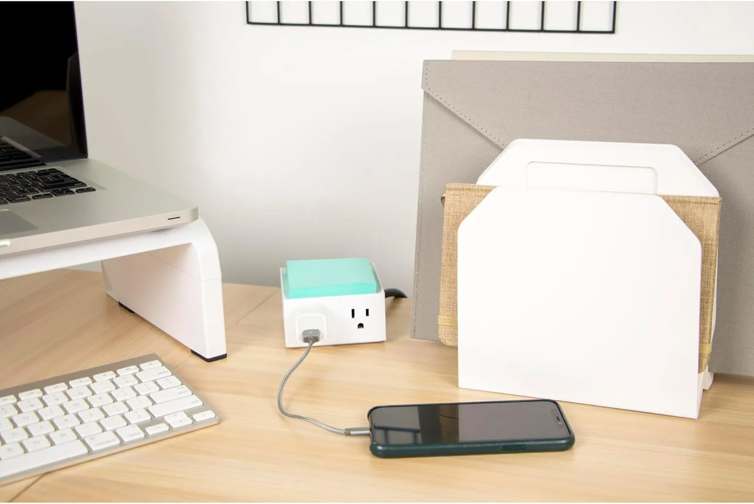 Bostitch Office Konnect Power Hub, Two Outlets Charging Station for Desktop, Shallow Tray Top, White