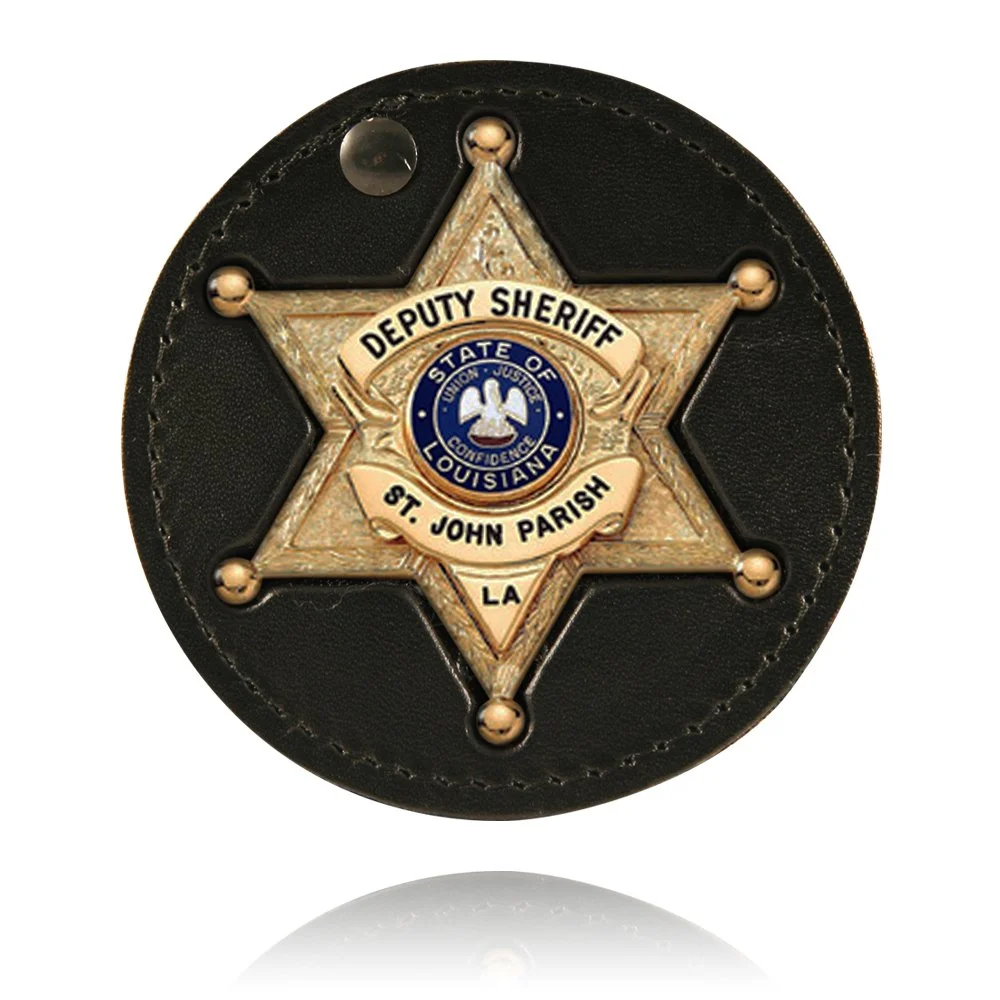 BOSTON LEATHER Recessed Circle Badge Holder with Clip