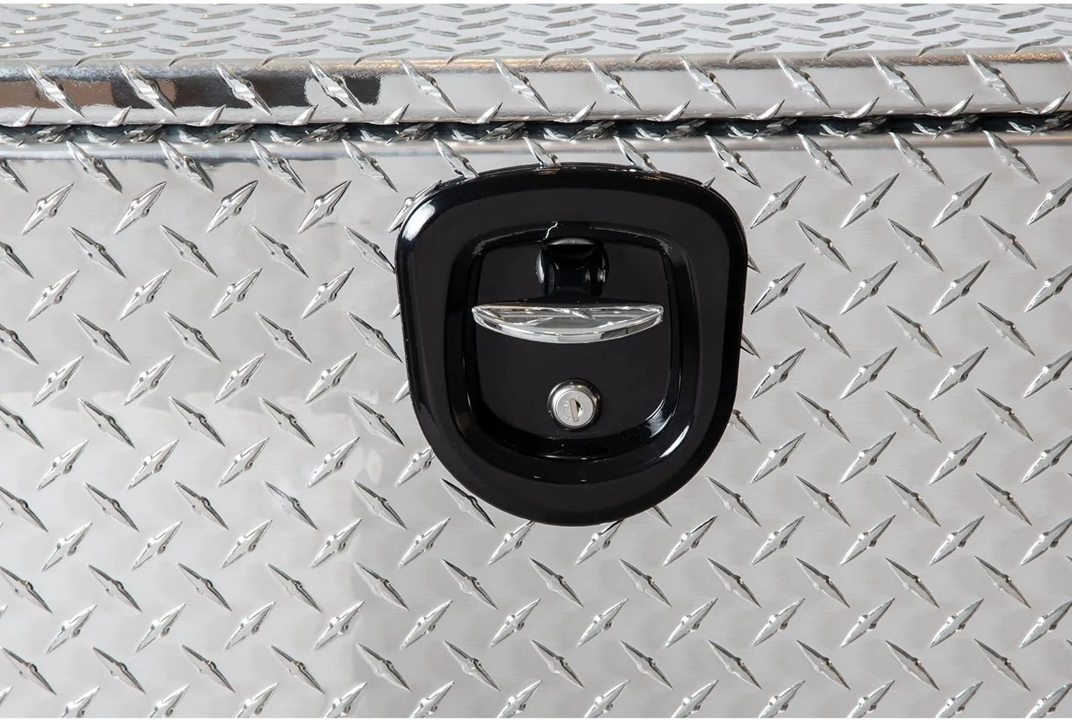Buyers Products 1705103 Diamond Tread Aluminum Underbody Truck Toolbox, 18 x 18 x 30