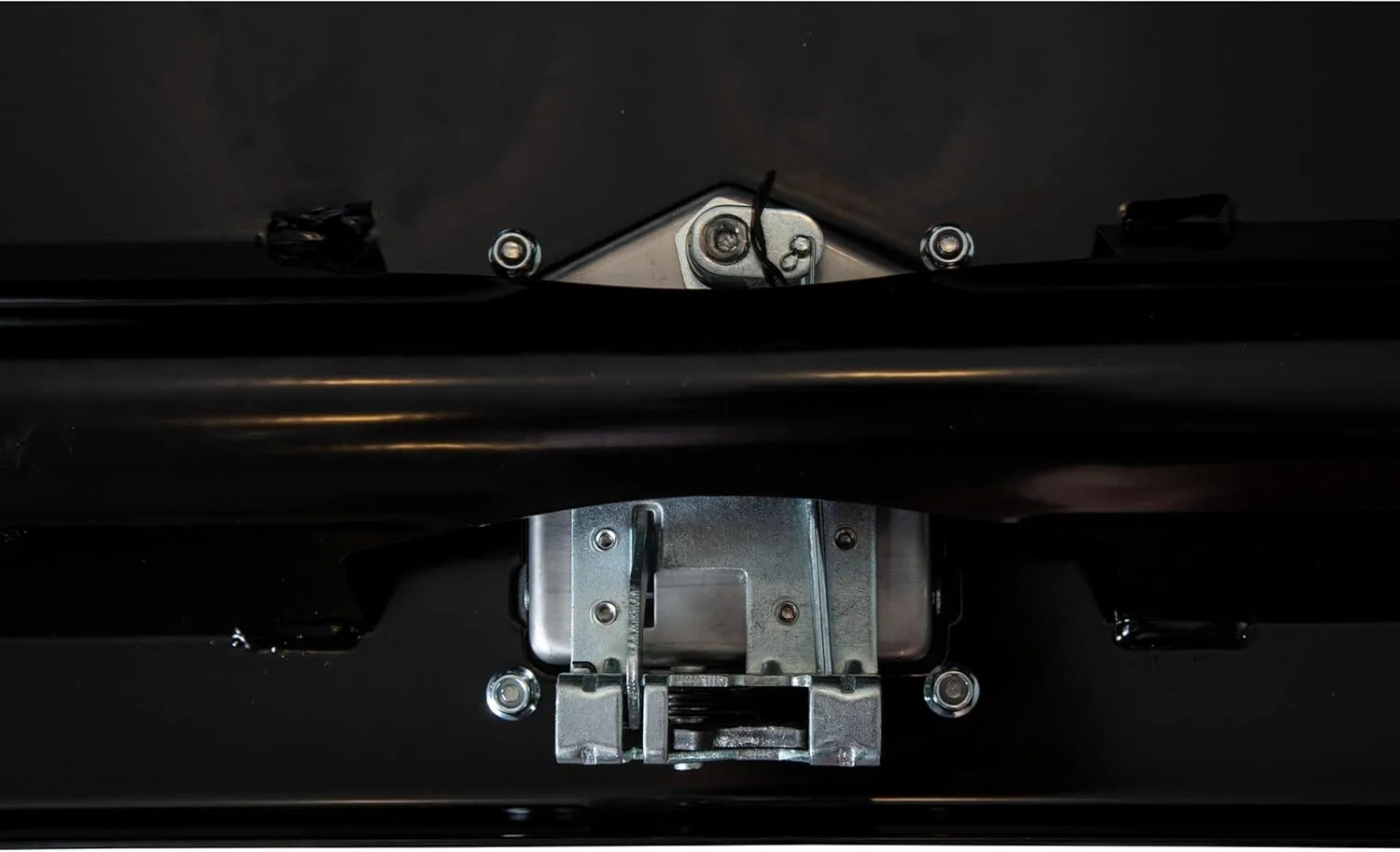 Buyers Products Steel Underbody Truck Box with Lockable Paddle Latch