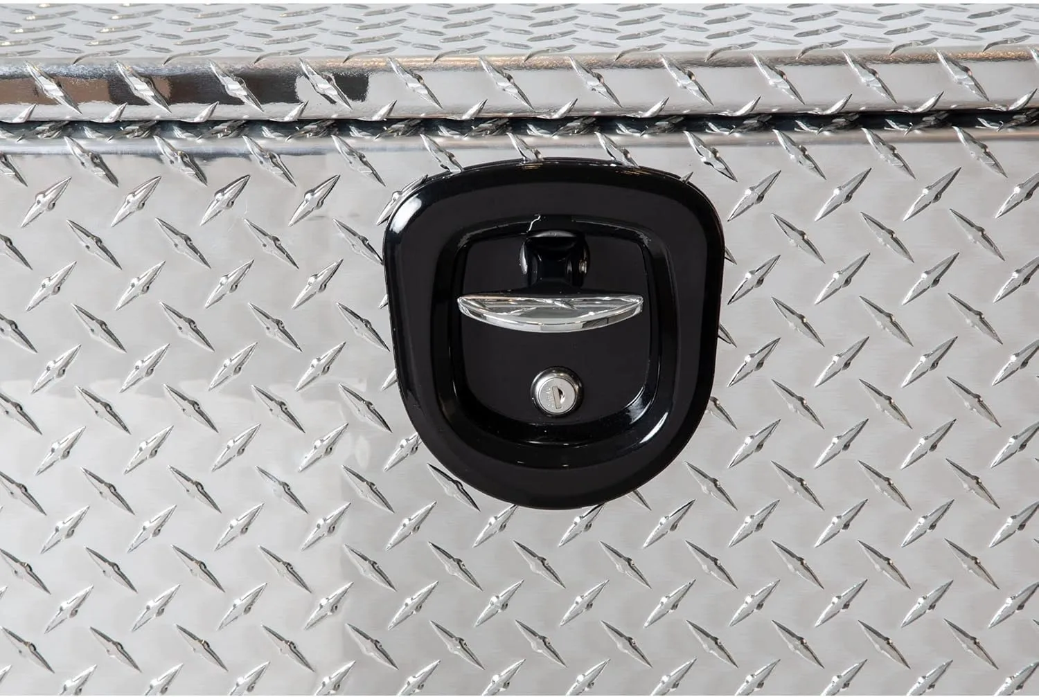 Buyers Products 1705105 Silver Diamond Tread Aluminum Underbody Truck Box with T-Handle Latch, 18 x 18 x 36 Inch