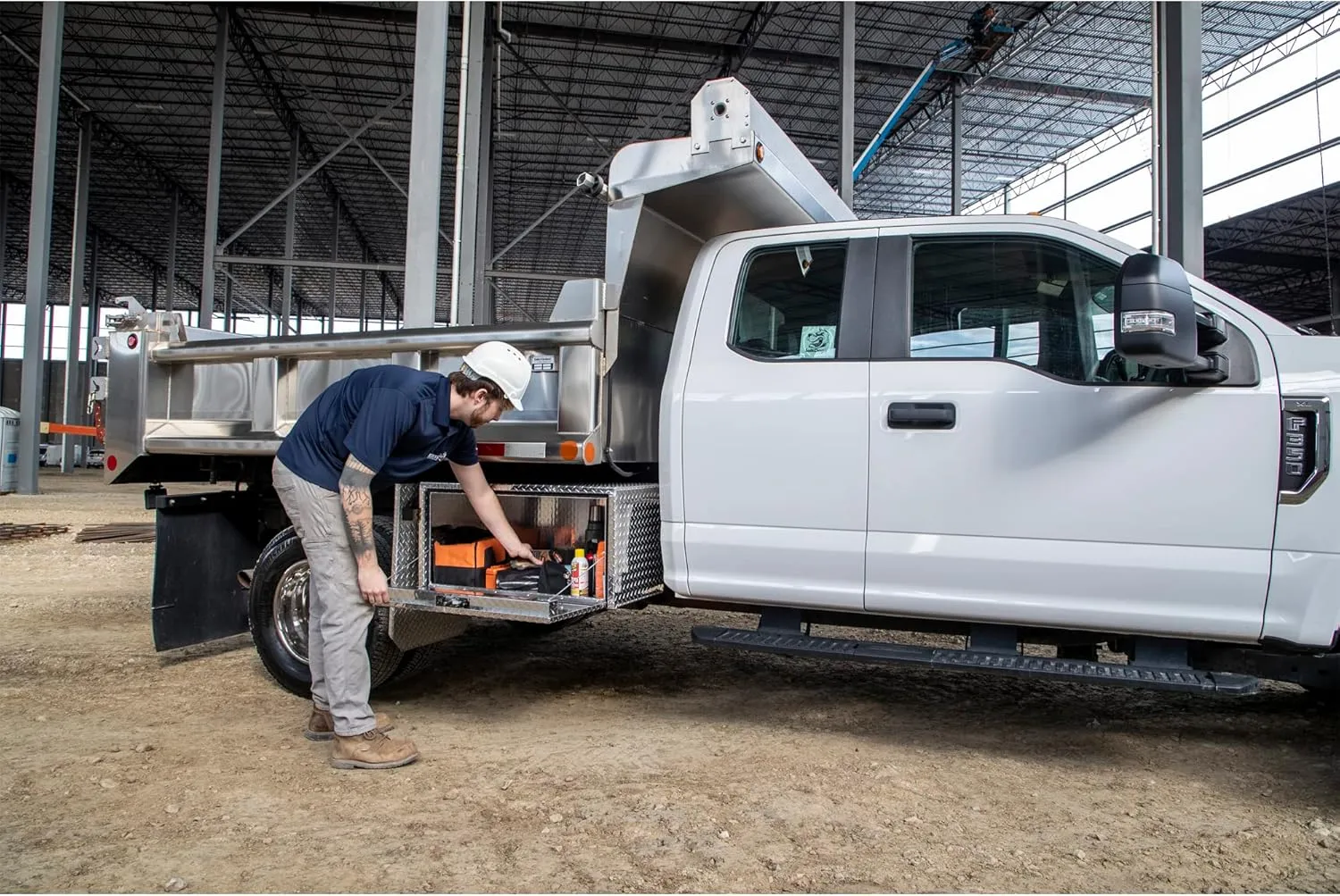 Buyers Products 1705105 Silver Diamond Tread Aluminum Underbody Truck Box with T-Handle Latch, 18 x 18 x 36 Inch