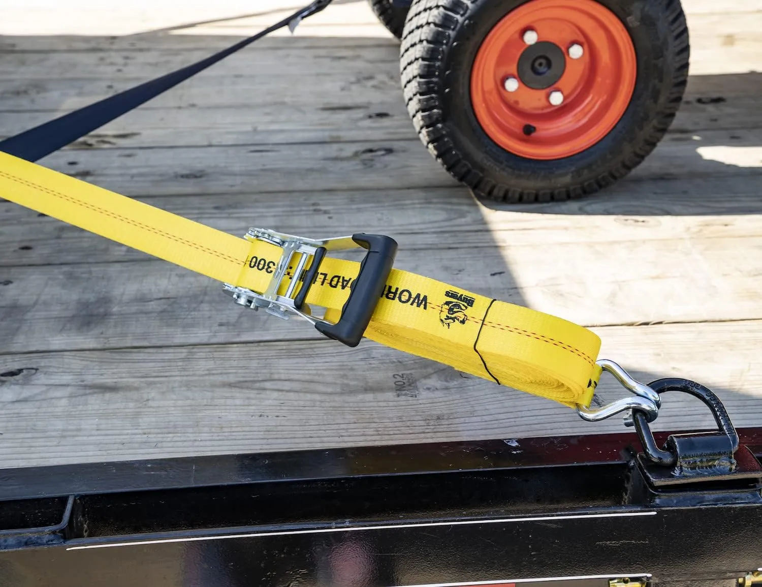 Buyers Products 2 in x 30 ft Ratchet Strap, 3300 lb