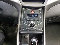 Hyundai Avante 2014 ID: V989461