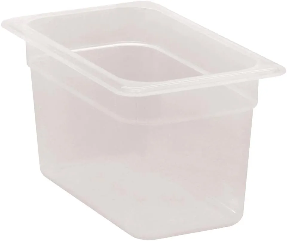 Cambro 46PP190 Translucent Fourth Size x 6" Deep Food Pan