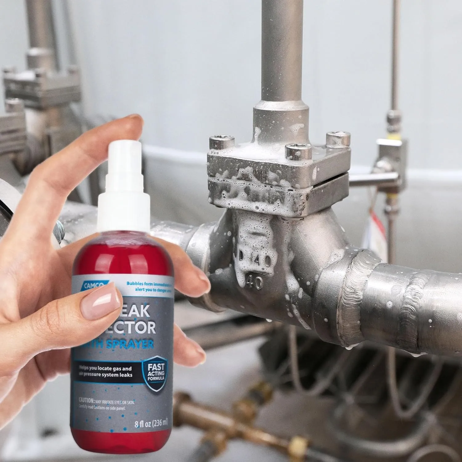Camco 10324 Gas Leak Detector with Sprayer - 8 oz 8 Ounce