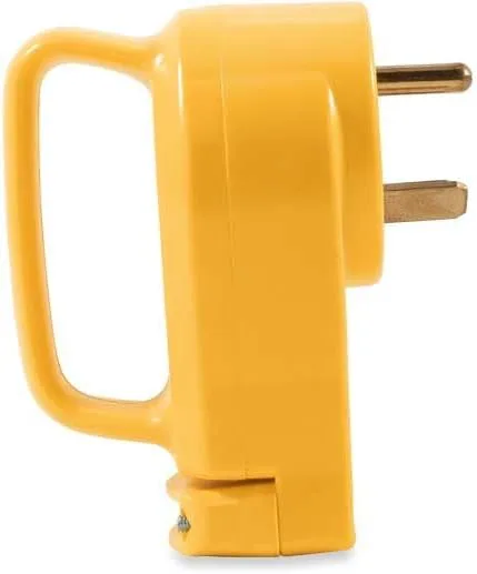 Camco Mfg 55242 30-Amp Power Grip Plug