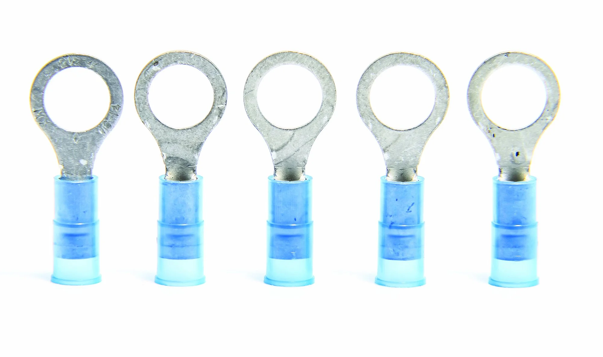 Camco 63191 Blue 5/16" Stud 16-14 Gauge Insulated Ring Terminal - Pack of 5
