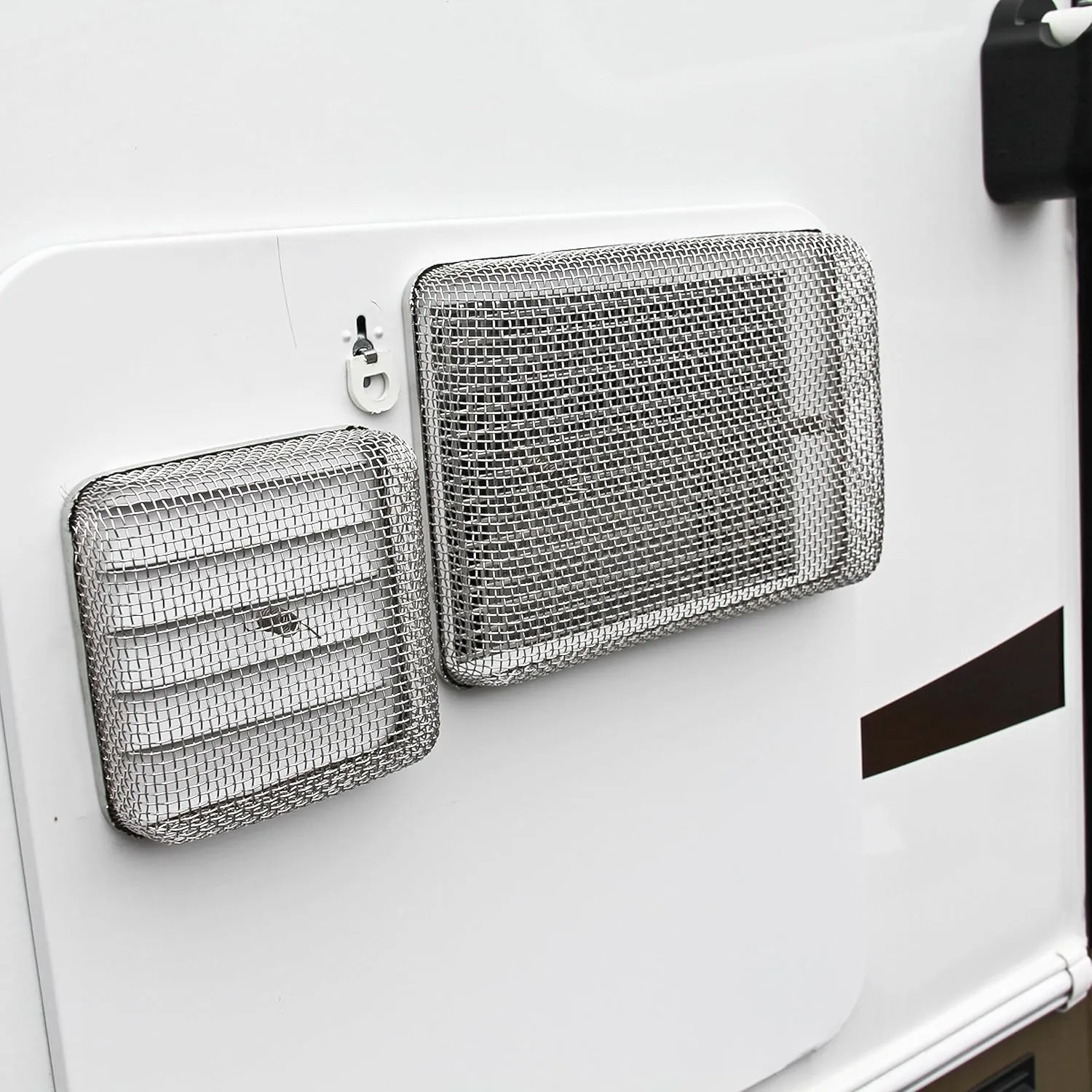 Camco Flying Insect Screen WH 500 (42145) – Stainless Steel Mesh, 6 x 8.5 x 1.3 in, White