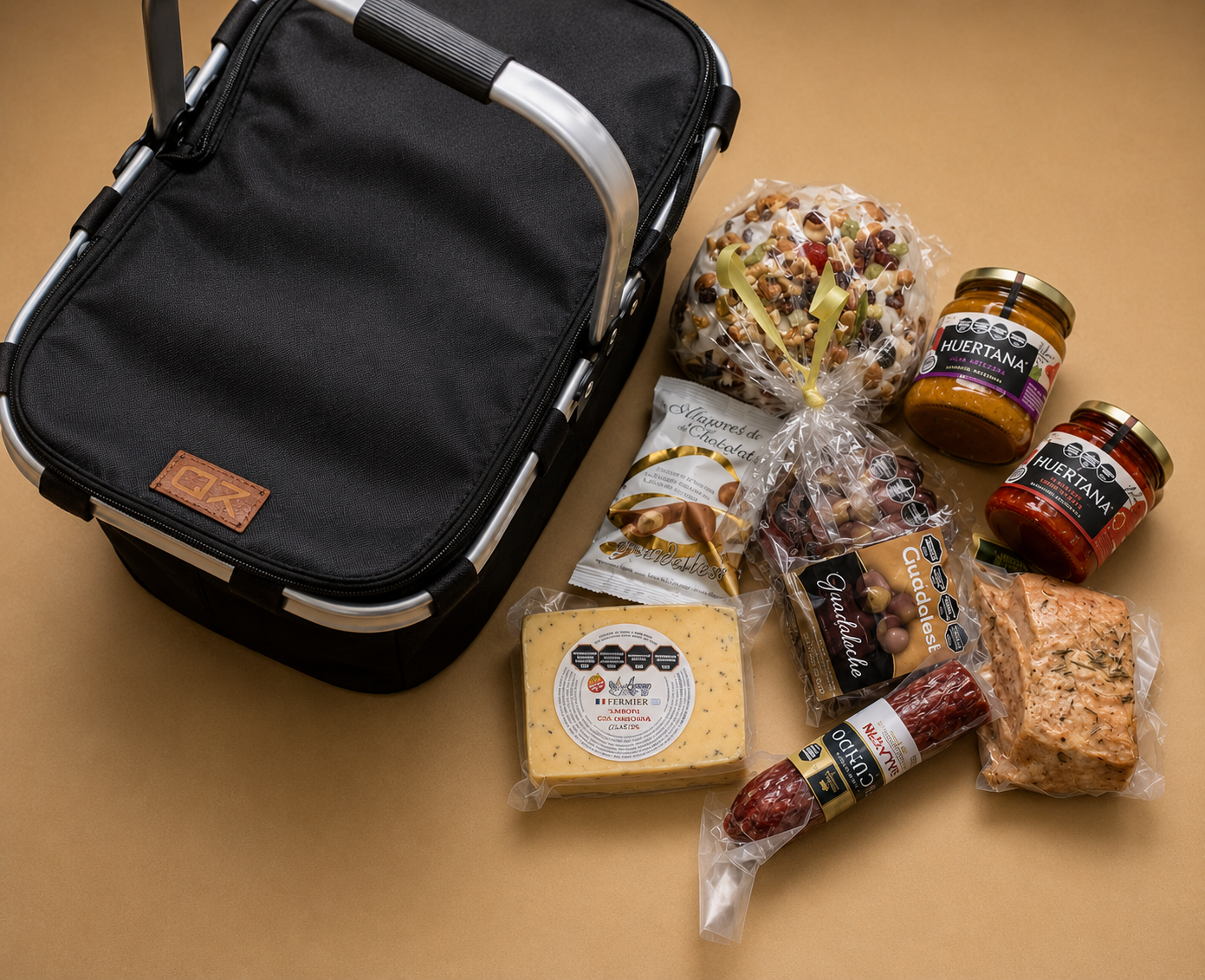 Canasta plegable + productos gourmet
