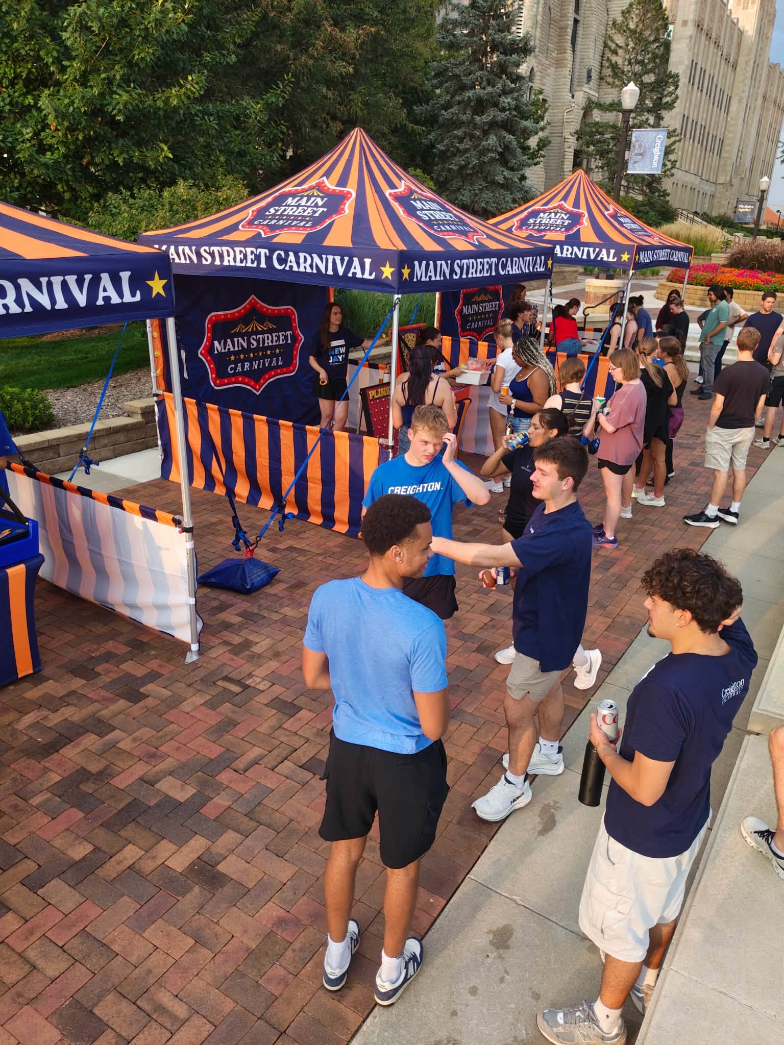 Deluxe Carnival Tent Set Up