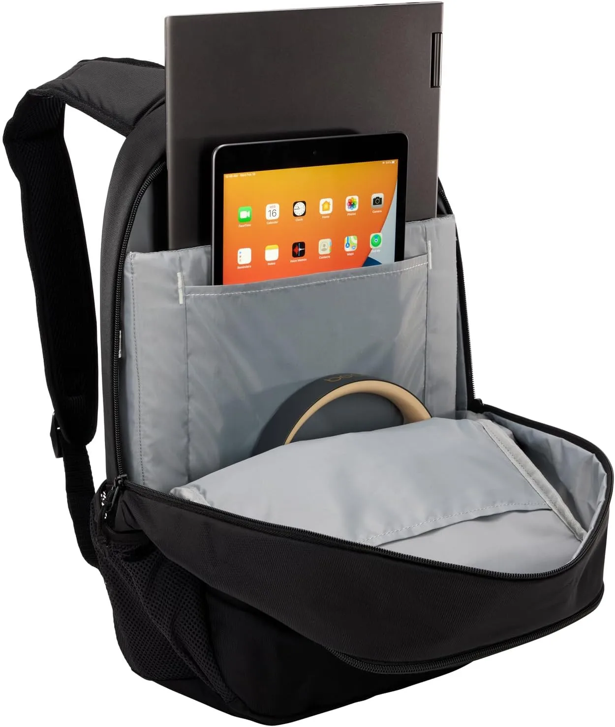 Case Logic Jaunt 23L Recycled Backpack - 15.6 inch, Black