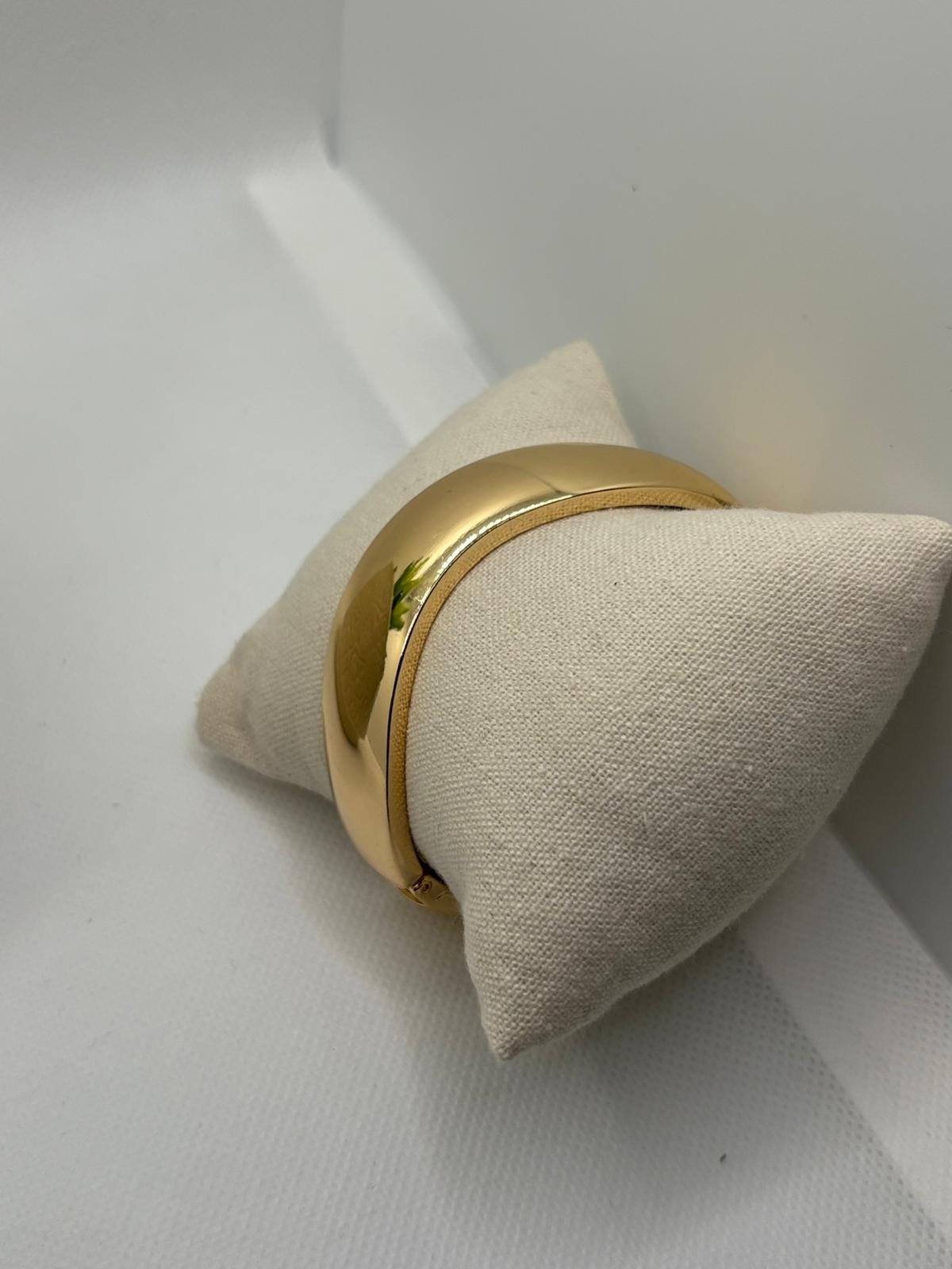 Classic Domed Polished Gold Bangle