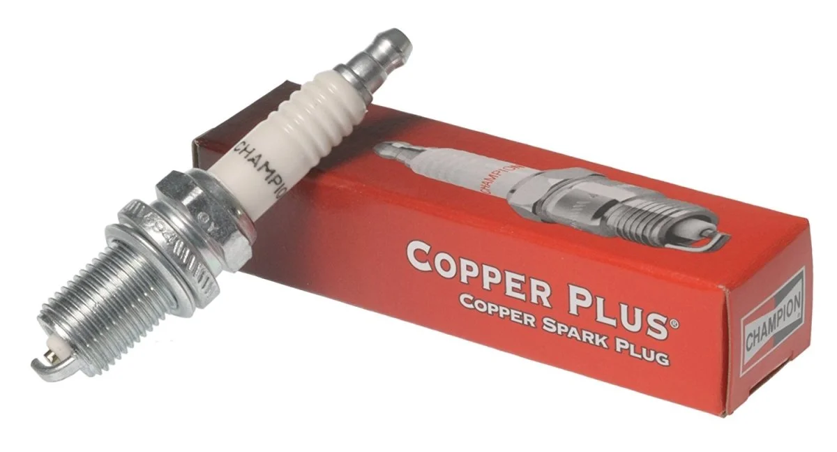 CHAMPION 318 SPARK PLUG 4/BOX