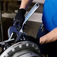 Channellock 818 Adjustable Wrench, Chrome, 18"