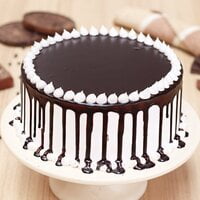 Choco Dripping Snowy Cake