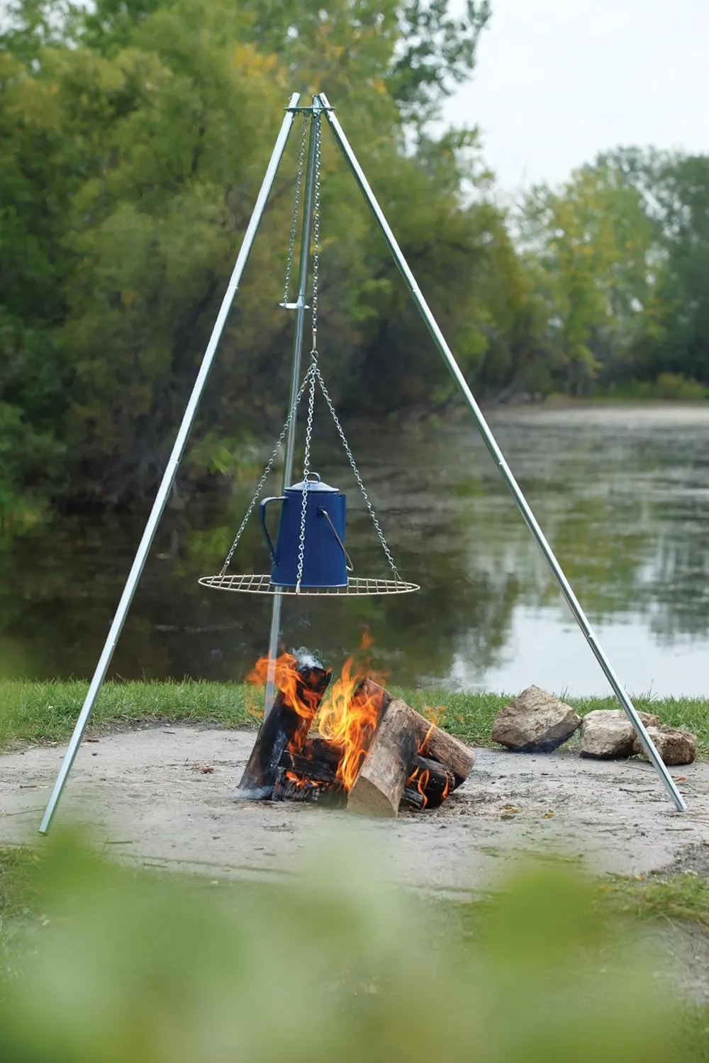 Coghlan's Pack Grill – Lightweight 17" Tri-pod (Extra Large)