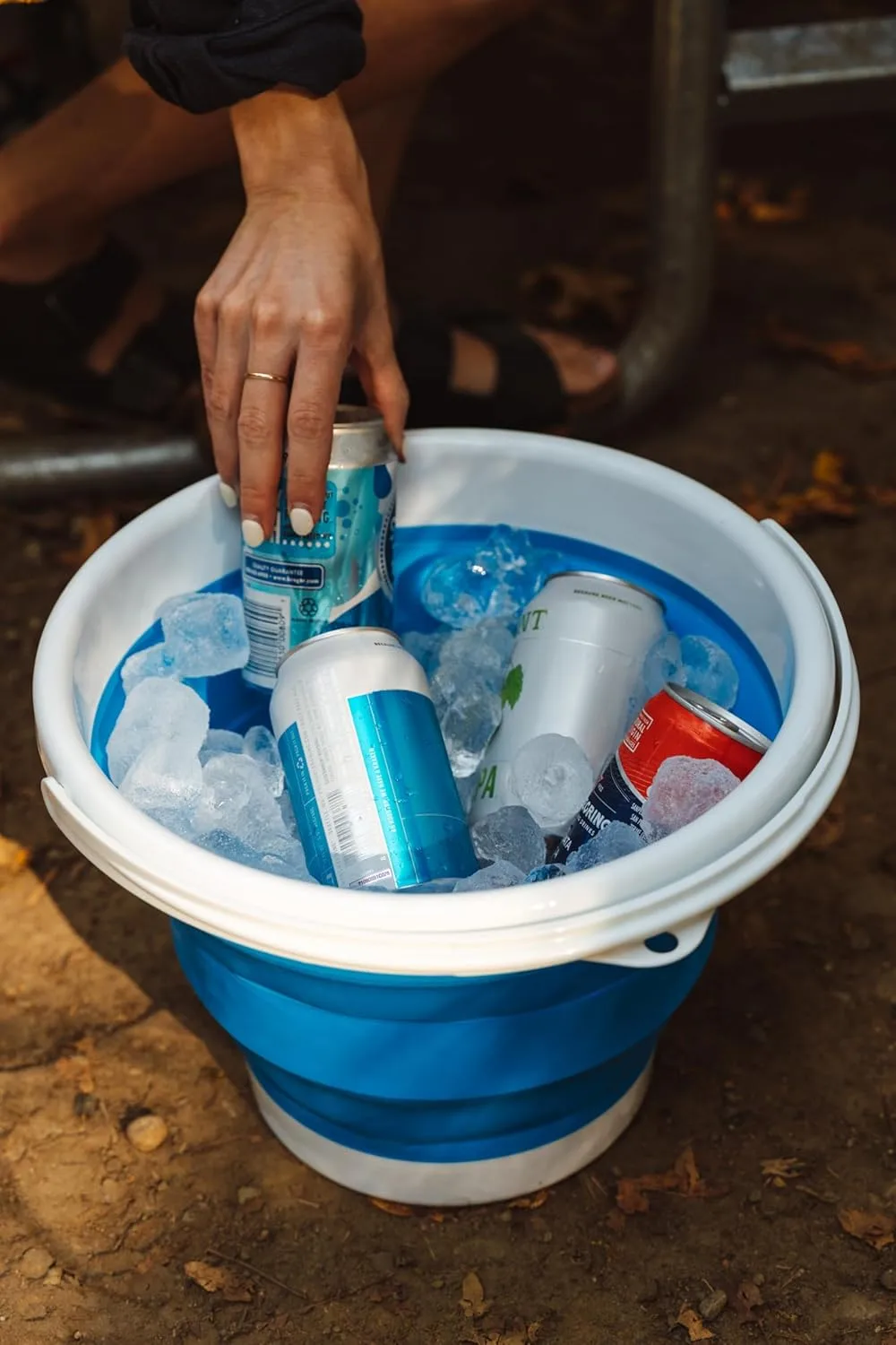 Coghlan's Collapsible 1.3-Gallon Bucket – Lightweight Portable Camping Bucket