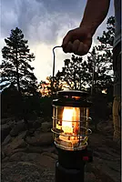 Coleman NorthStar 1500 Lumens Gas Lantern with Matchless Lighting, Folding Propane Lantern with Mantles & Globe for Camping