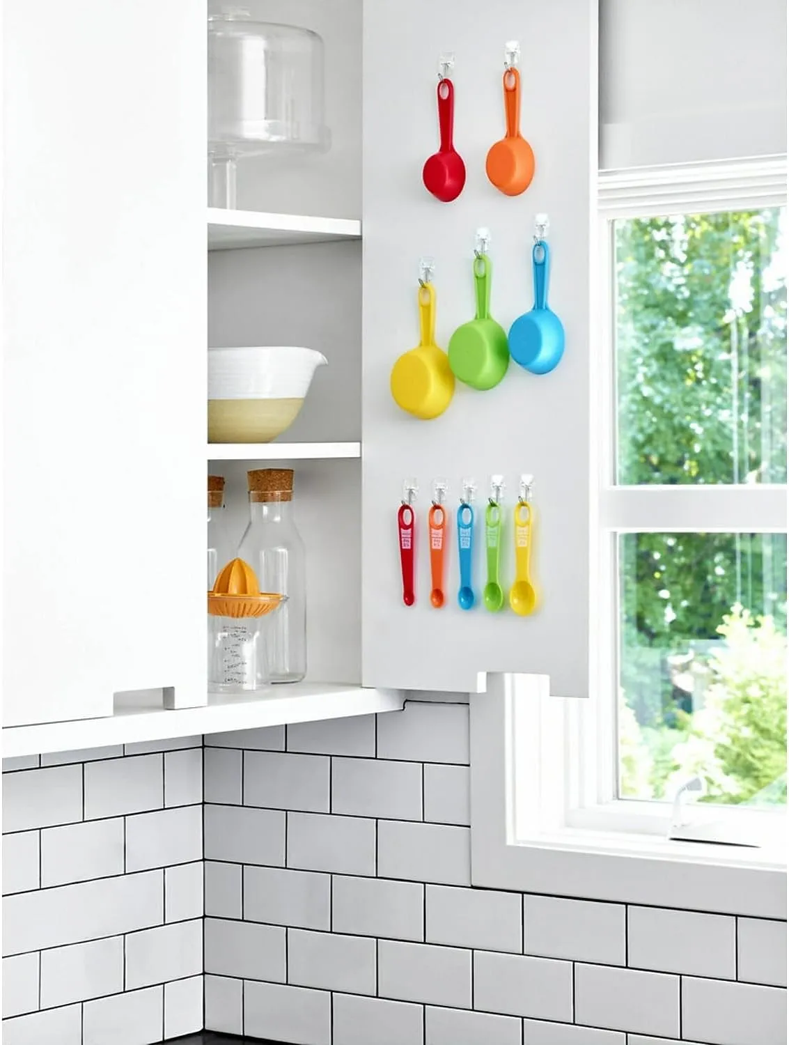 Command Small Wire Hooks, 15 Hooks, 20 Clear Adhesive Strips, Damage Free Hanging Picture Hangers, No Tools Wall Hanging Strips For Living Spaces