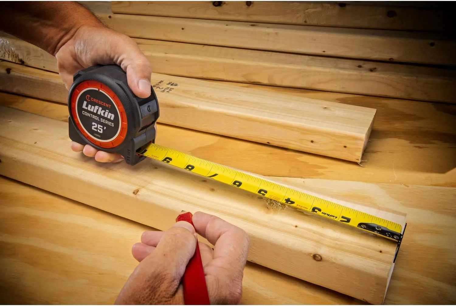 Crescent Lufkin 1-3/16 x 35' Command Control Series Yellow Clad Tape Measure - L1035C-02