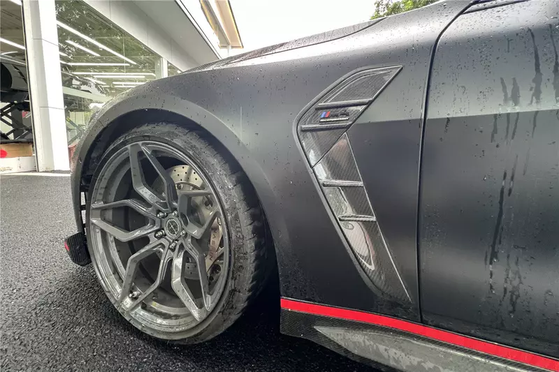 CL Style Dry Carbon Fiber Front Fender Trims – BMW M3 G80 / M4 G82 G83 (2021–2025)