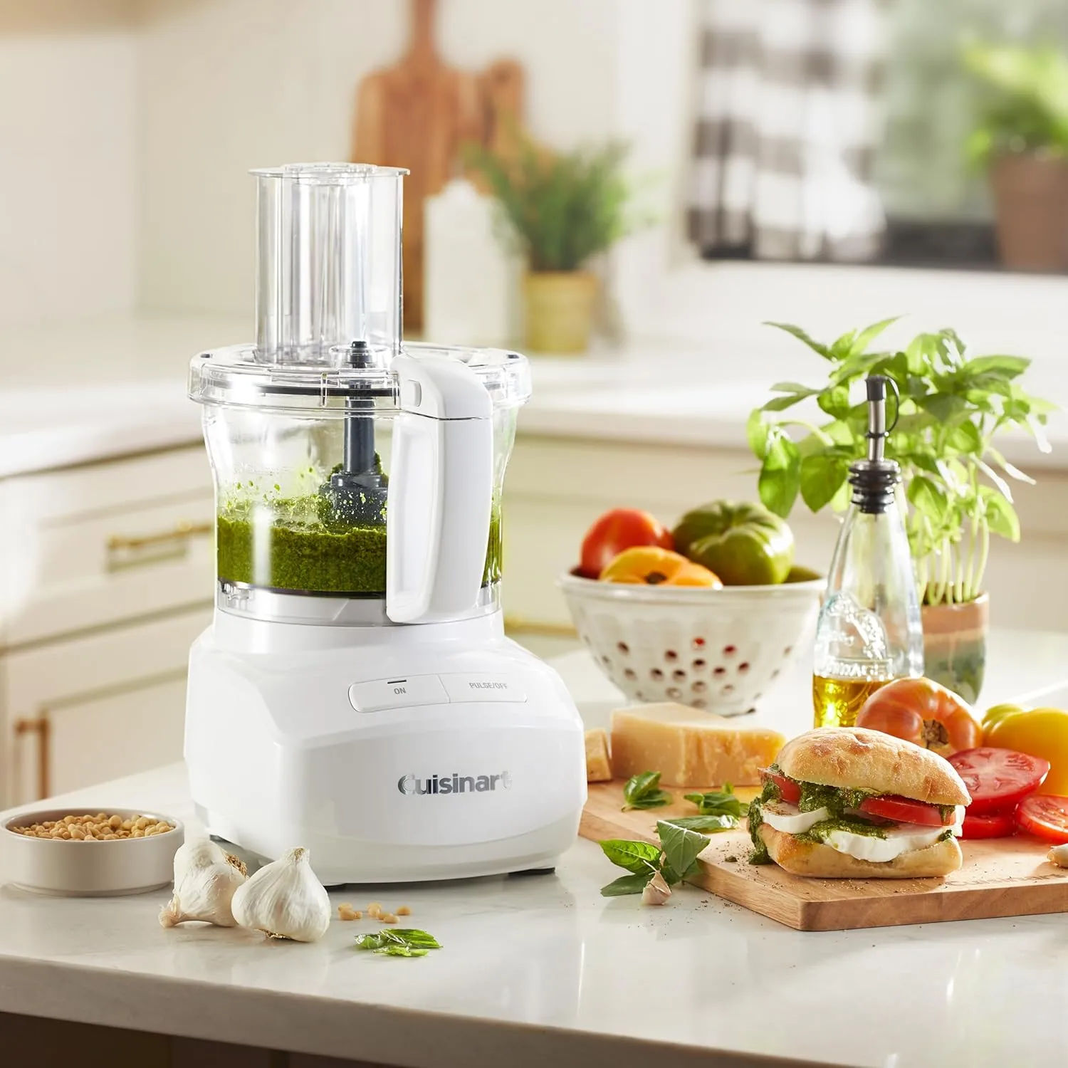 Cuisinart Food Processor with Universal Blade and Reversible Shredding/Slicing Discs