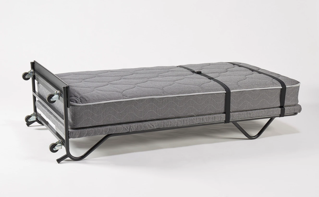 Hollywood EZ Sleeper With Innerspring Mattress