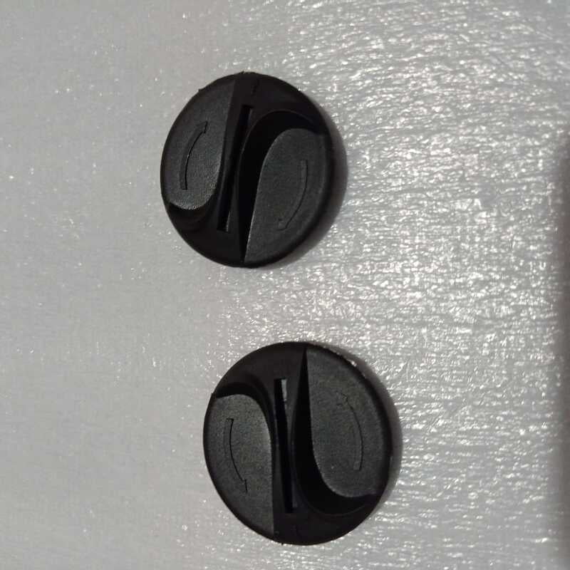 STUDDS SPARE PARTS VISOR SCREW FOR TRACK