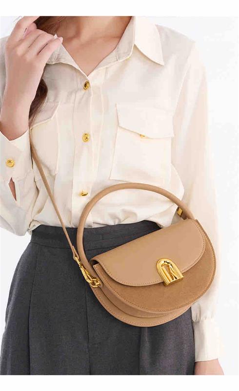 LORDY KNACK VINTAGE COWHIDE SADDLE BAG KHAKI