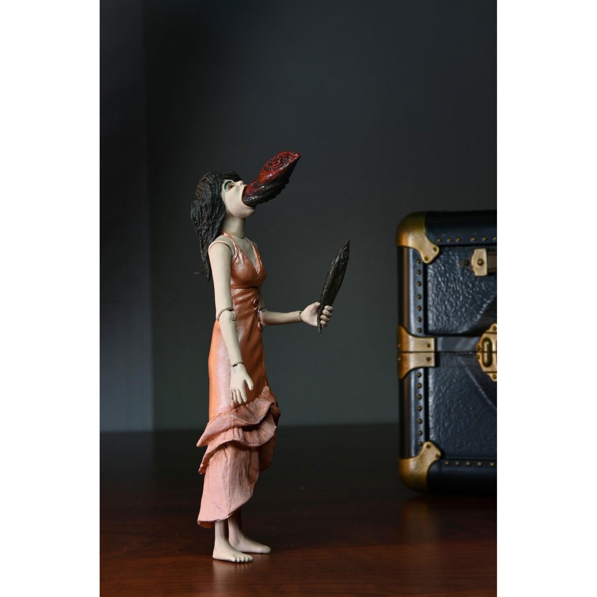 Leech Woman and Toulon's Puppet