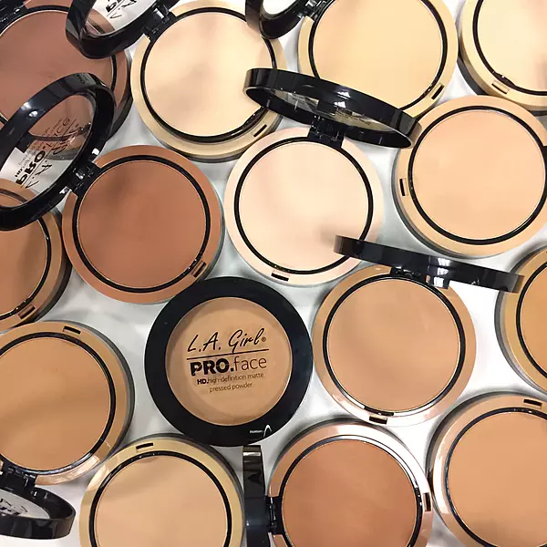 Pro Face Matte Pressed Powder