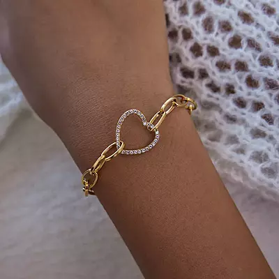 Delicate Heart Bracelet