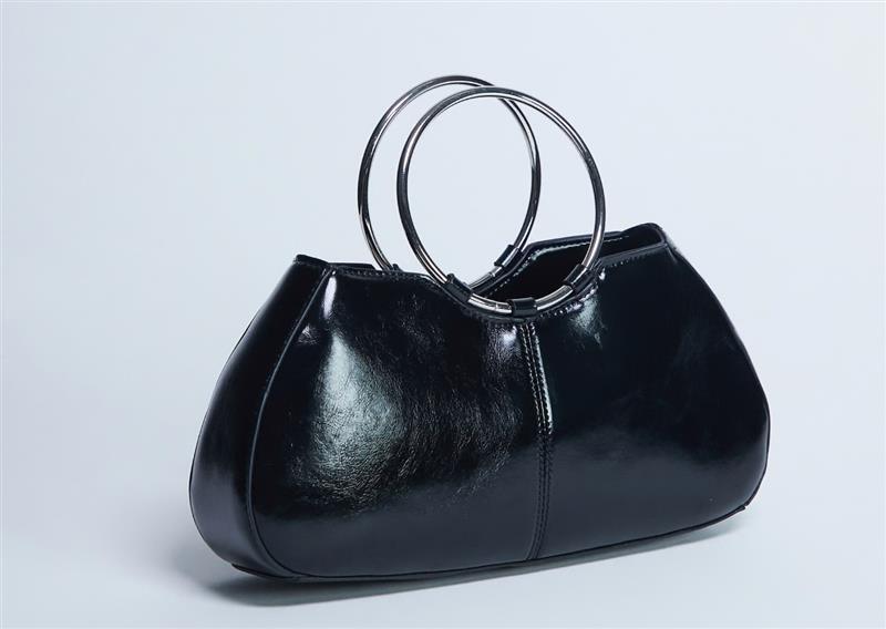TOPSHOP GRIFFITH METAL RING BAG